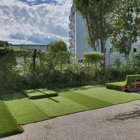 Apartamento Greenpoint Wiener Neustadt Exterior foto