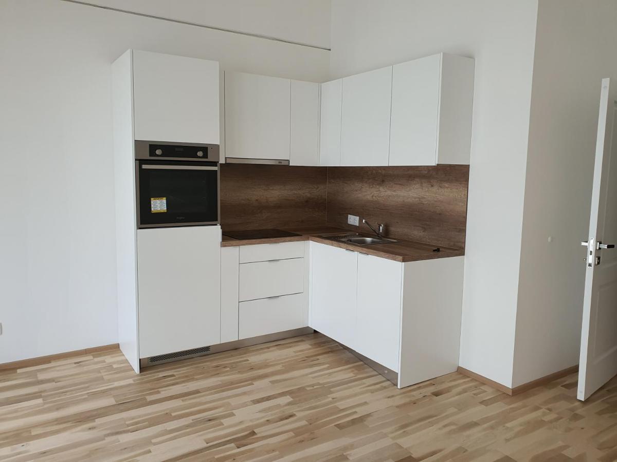 Apartamento Greenpoint Wiener Neustadt Exterior foto